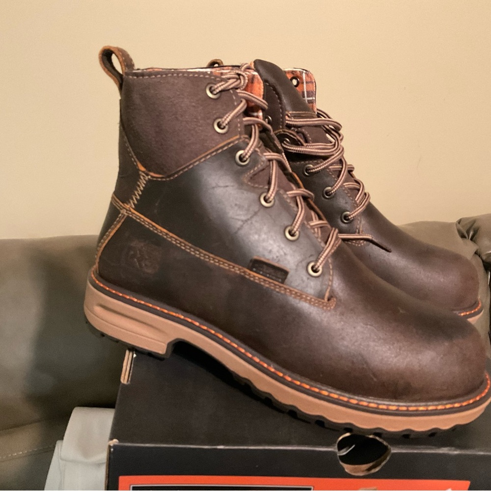 NIB Timberland Pro Hightower safety boot